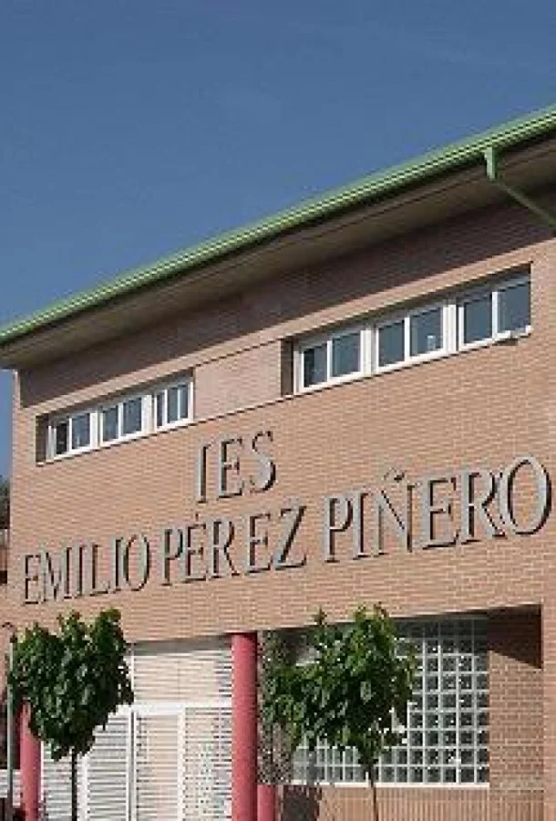 Encuentro de autor con alumnos IES Pérez Piñero